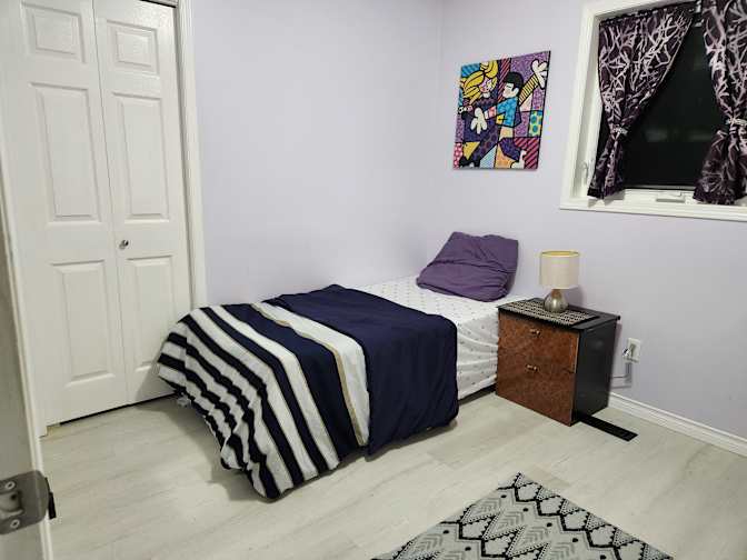 Uche's room