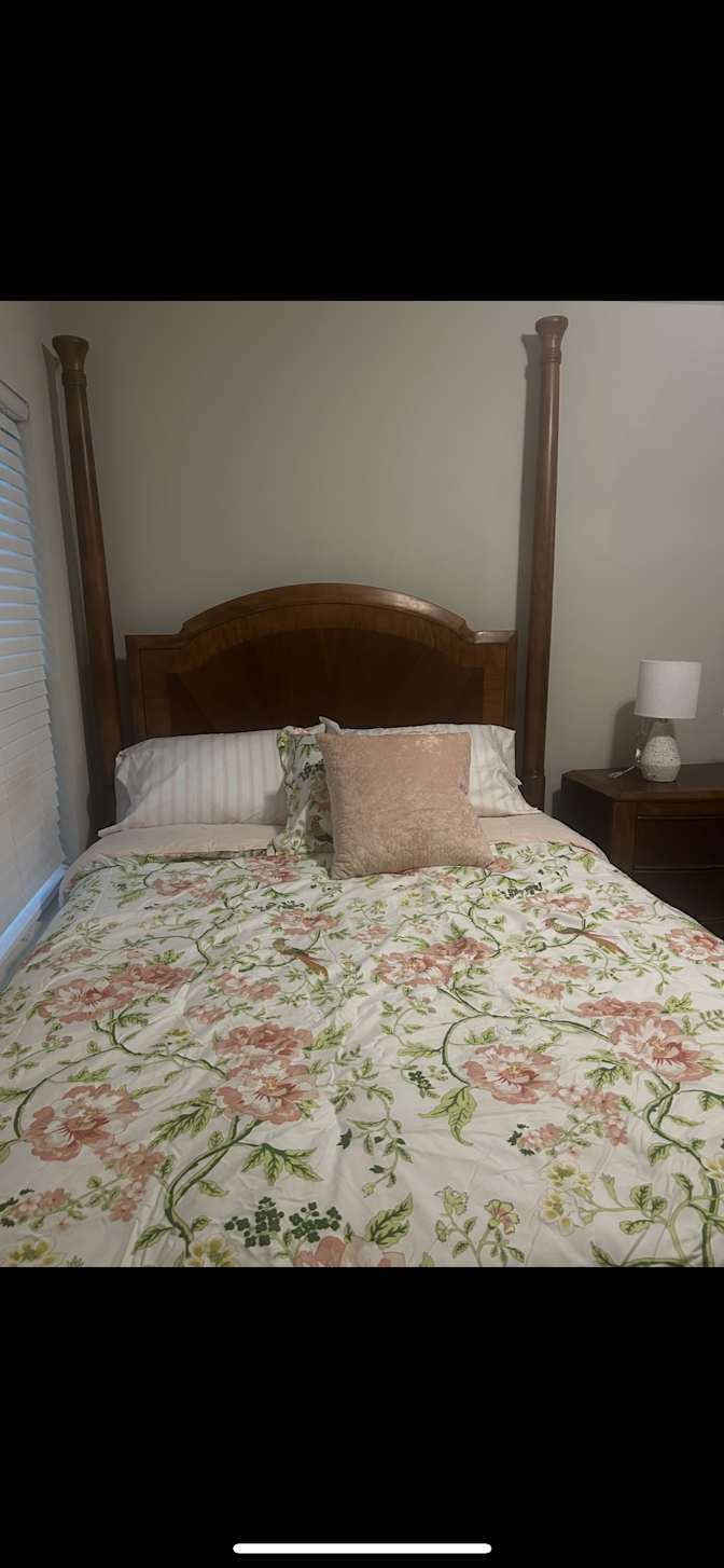 Kim's room