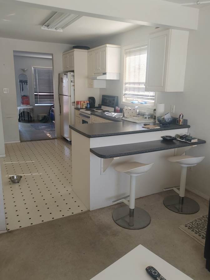 Dwight Neuman's room