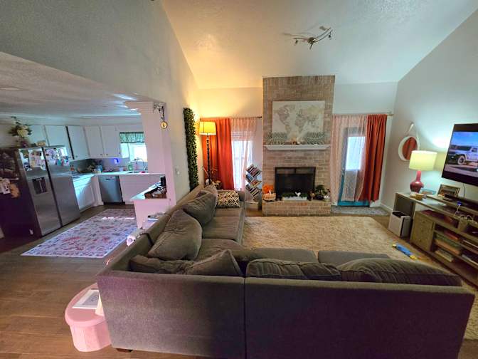 Jacqueline's room