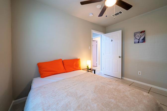 PadSplit's room