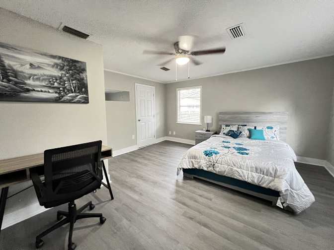PadSplit's room