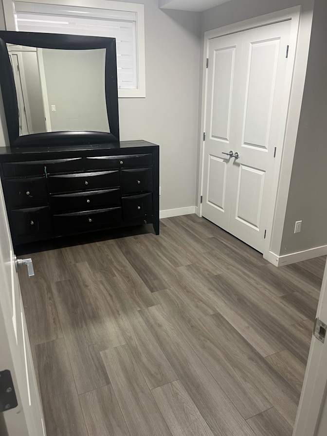 Jasmeen Bajwa's room