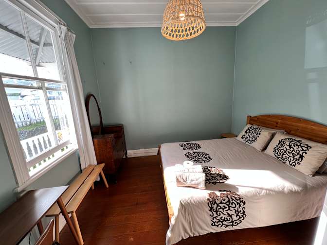 Remle Vose's room