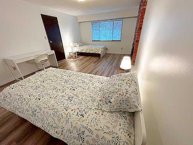 Shahram's room