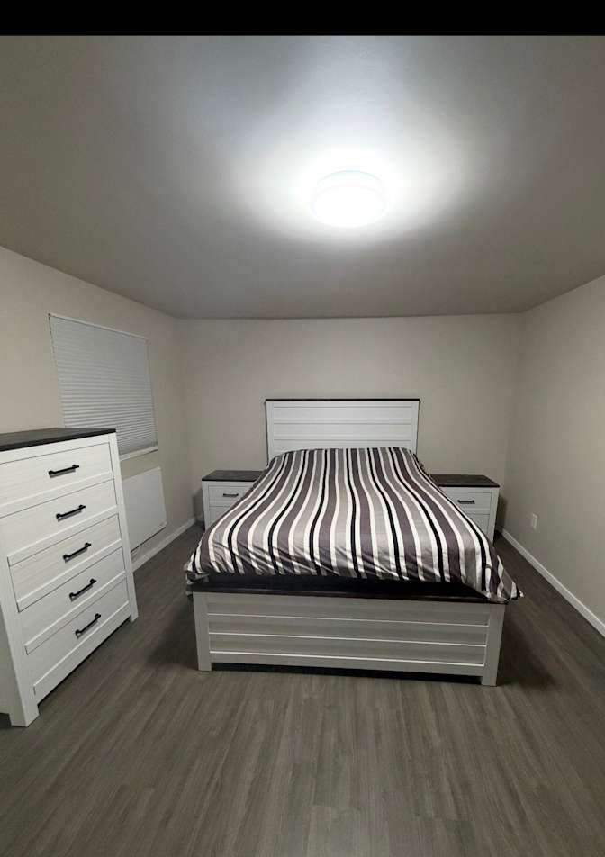 Tammy.'s room