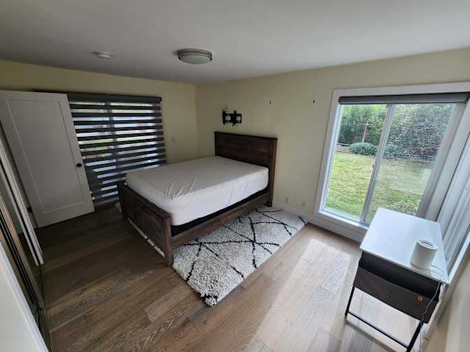 Valerie's room
