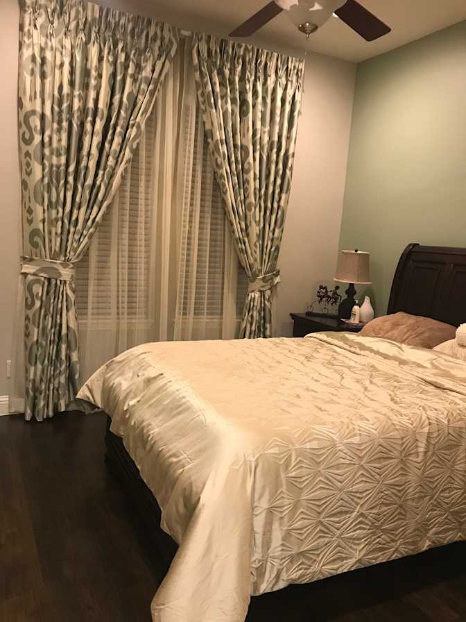 Phoebe's room