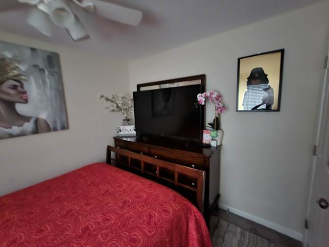 Yasmin's room