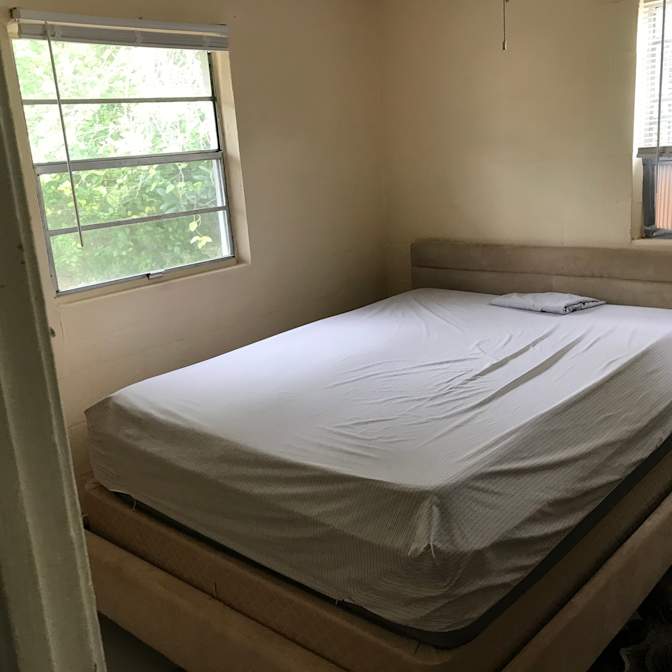 Ron's room