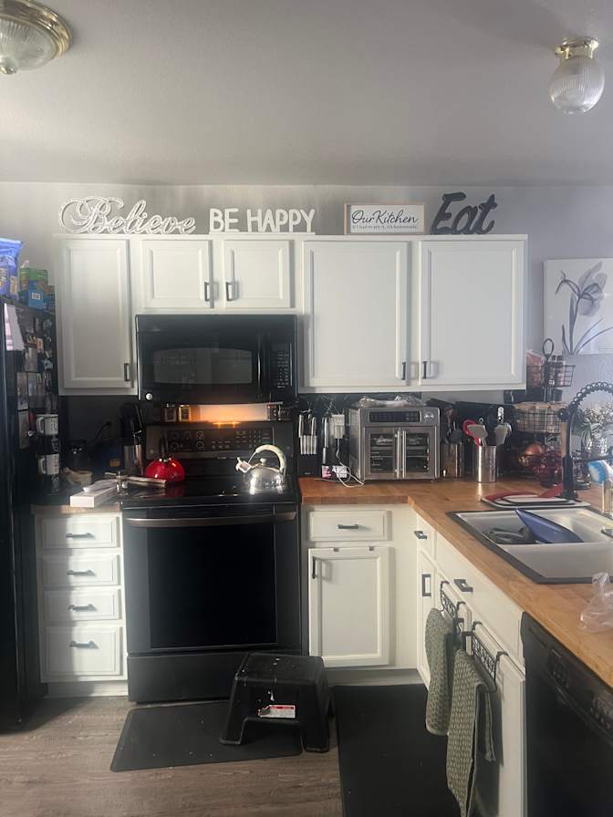 FRANCESCA BUTLER's room
