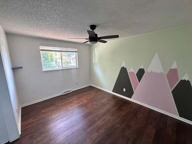 Alfredo's room