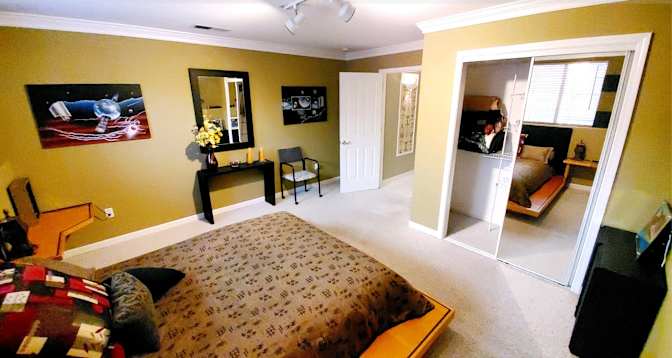 E's room