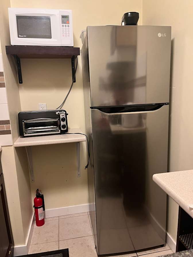 Peter Tudisco's room
