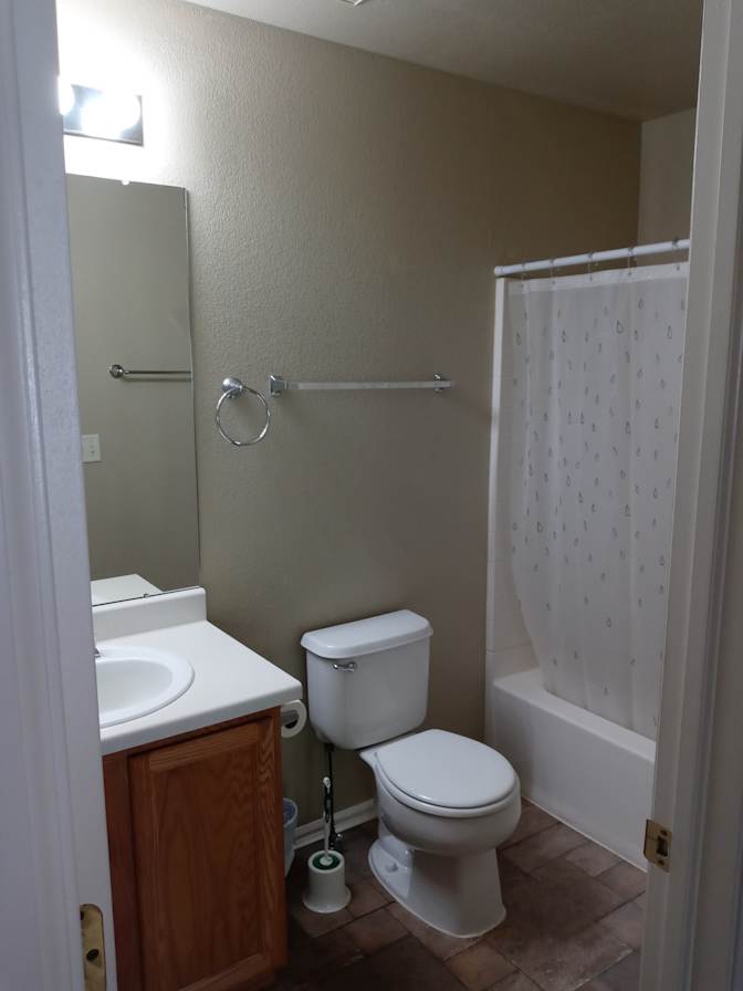 Dorris Hall's room