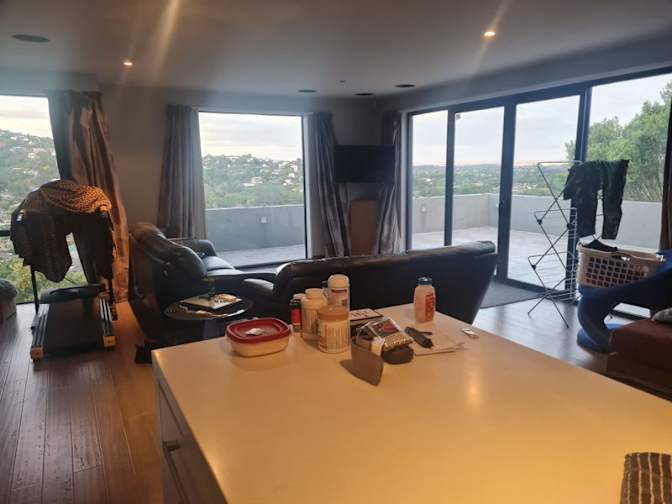 john's room