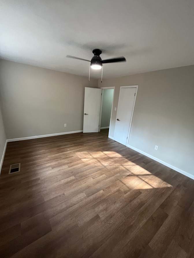 Te'Arra Hall's room