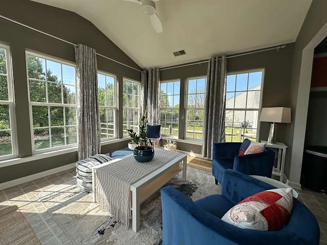 Alcove Rooms's room