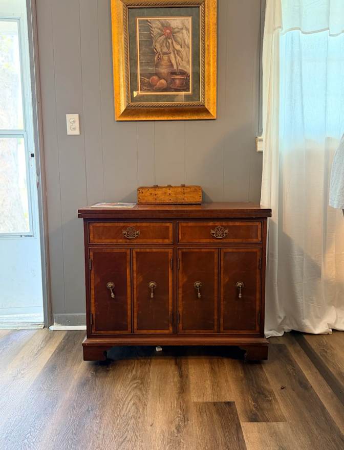 Richard's room