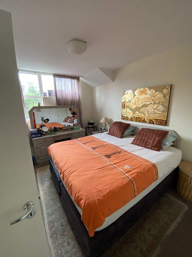 Jaco's room