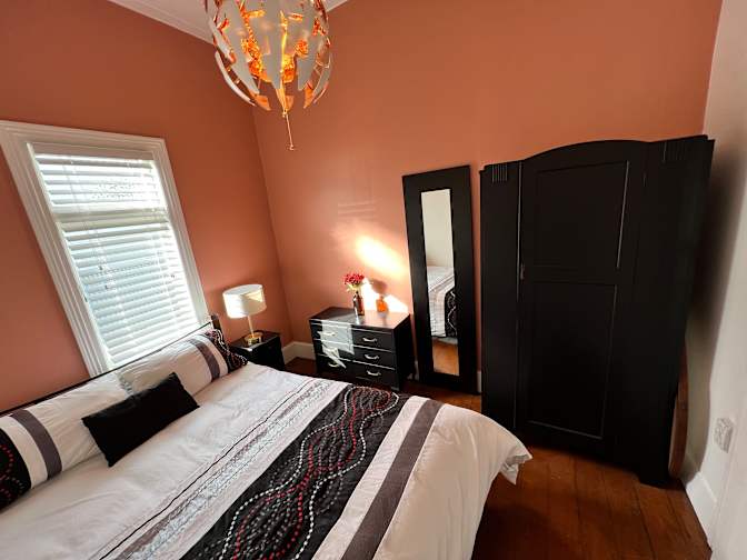 Remle Vose's room