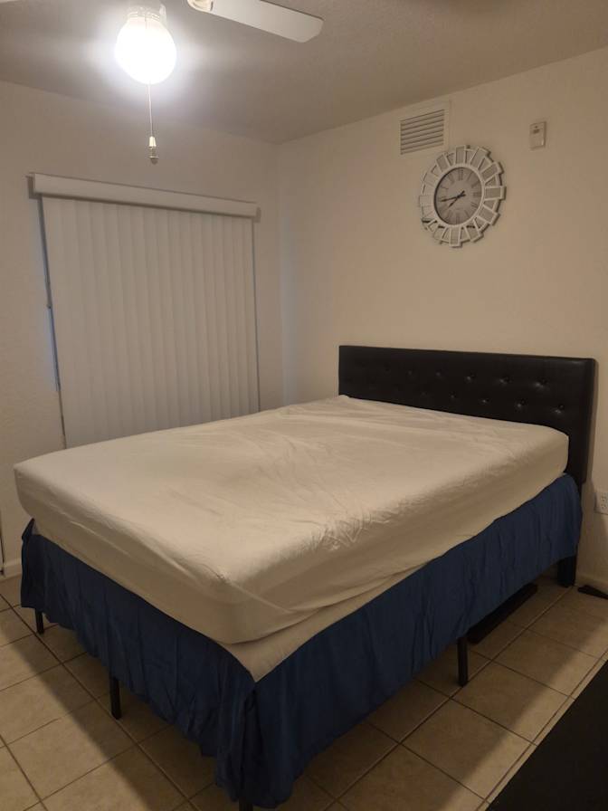 Davia Anderson's room