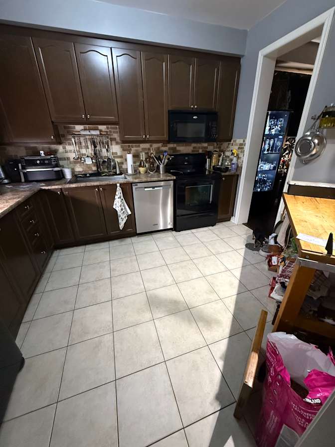 Brian Fruitman's room