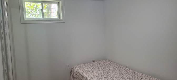 Jen Gonzalez's room