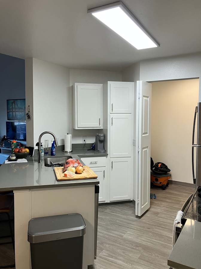 Enrique Tellez's room