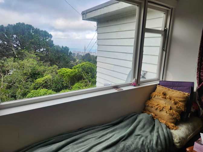 ella's room