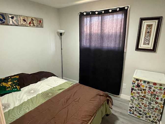 Dan's room
