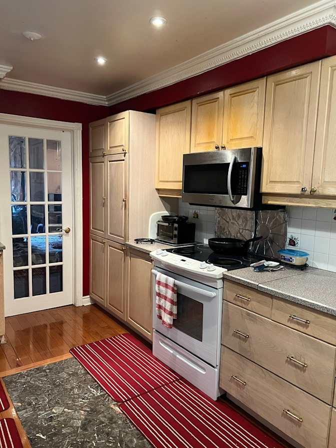 Stephanie McNeil's room