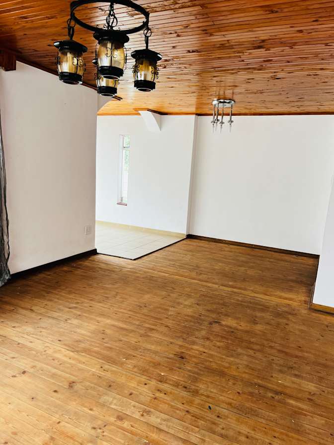 Olona Mbucane's room