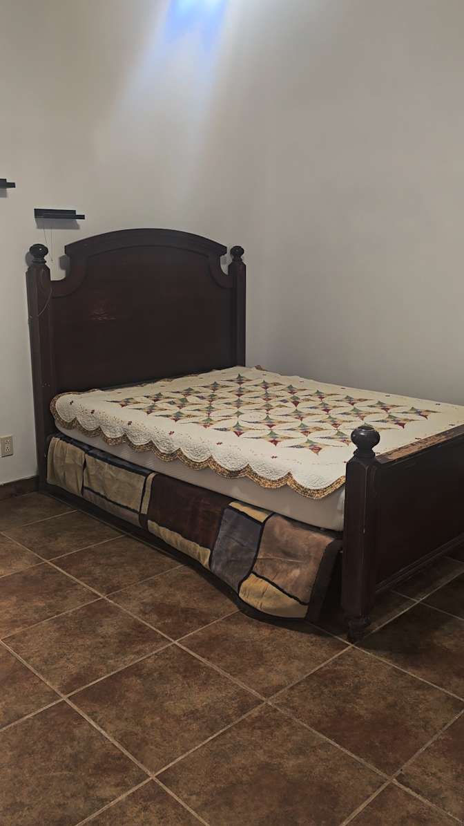 Veronica's room