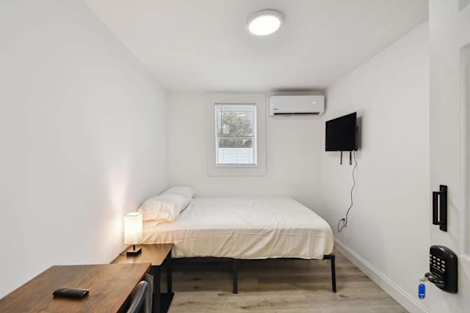 PadSplit's room