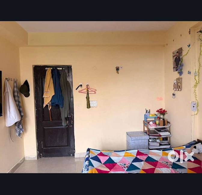 Maitri's room