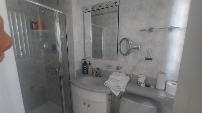 Westwood Poolhouse's room