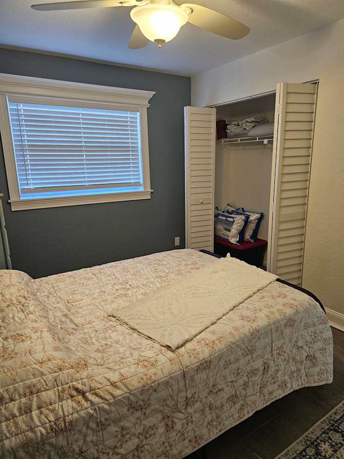 Mona's room