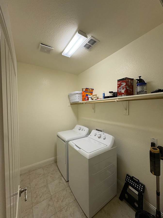Jorge's room