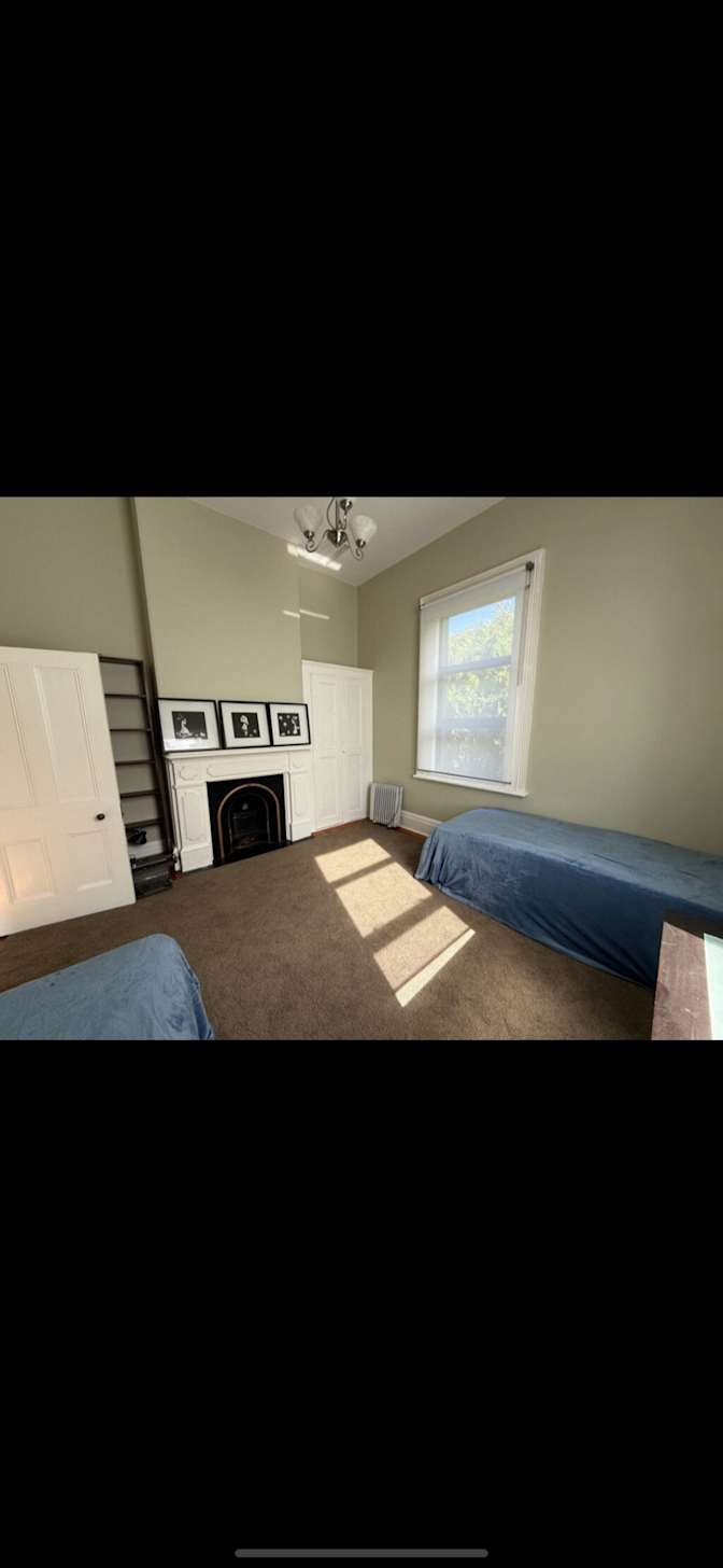 Matthew Goorahoo's room