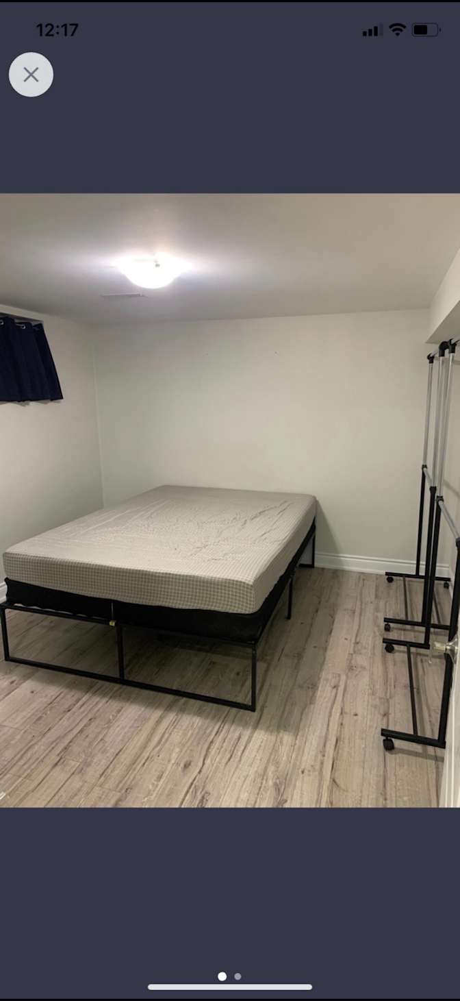 Darren's room