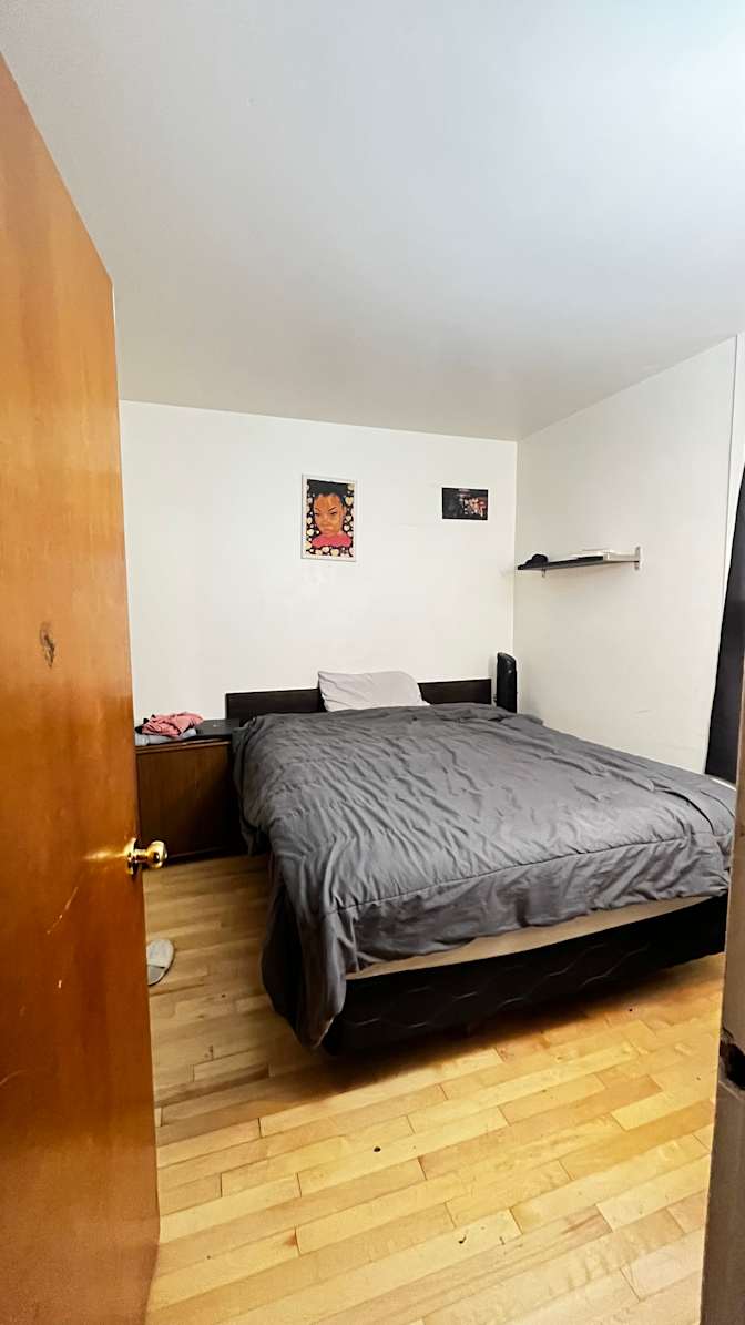 Khalil's room