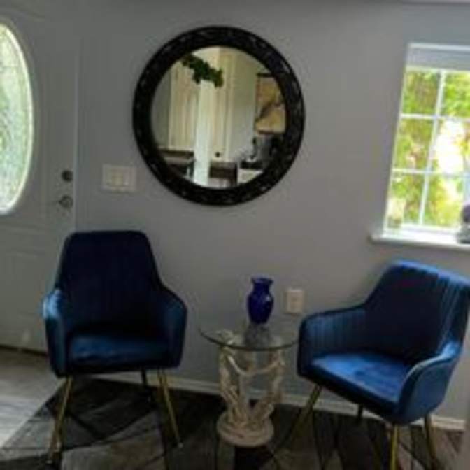Juliet Peterson's room