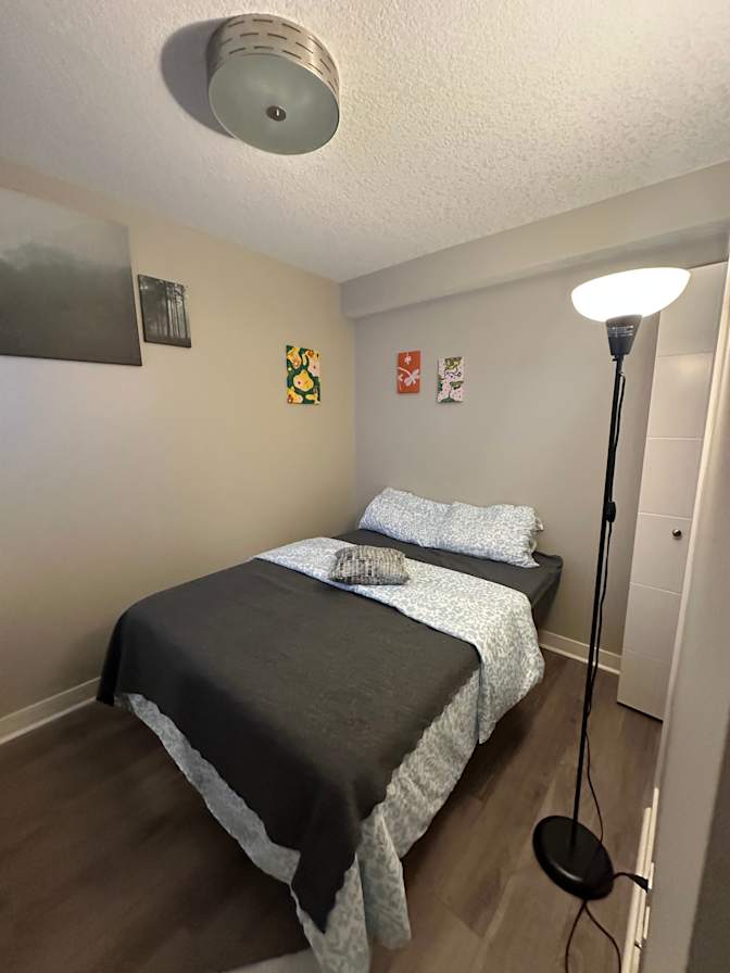 Busra Arslan's room