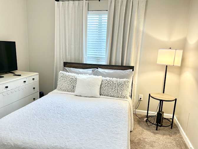 Darryl and Natasha's room