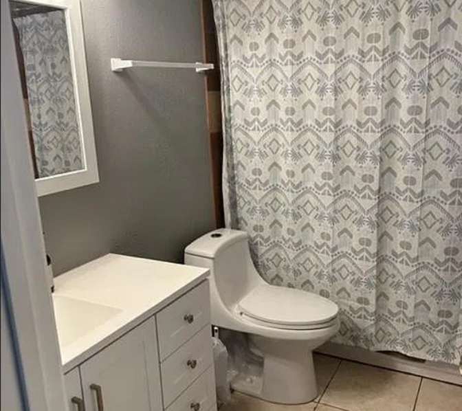 Kevin D's room