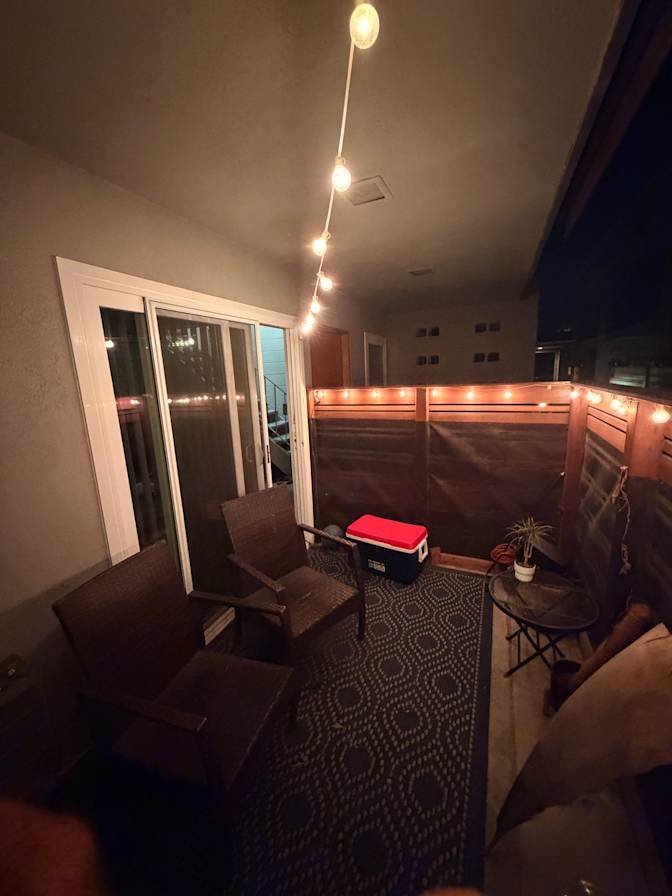 Alex Gonzalez's room