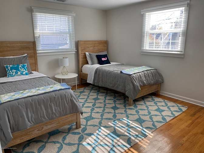 Elle Waters's room