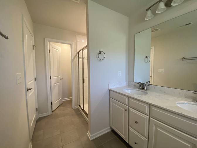 Alcove Rooms's room