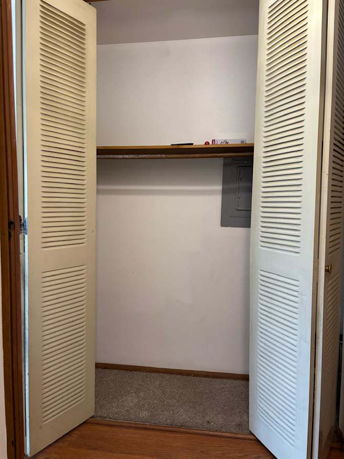 Oscar's room